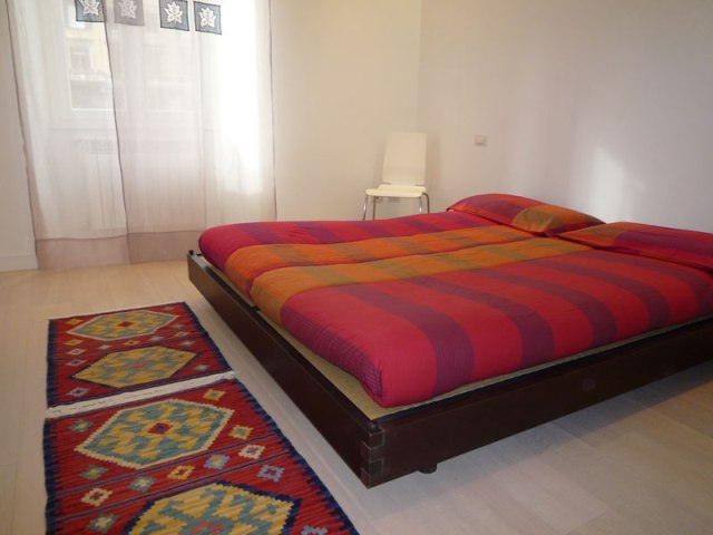 Center 2 Rooms